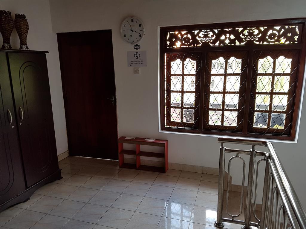 קנדי Hostel 107 מראה חיצוני תמונה