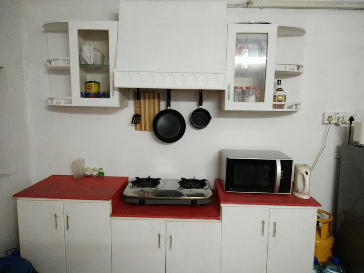 קנדי Hostel 107 מראה חיצוני תמונה