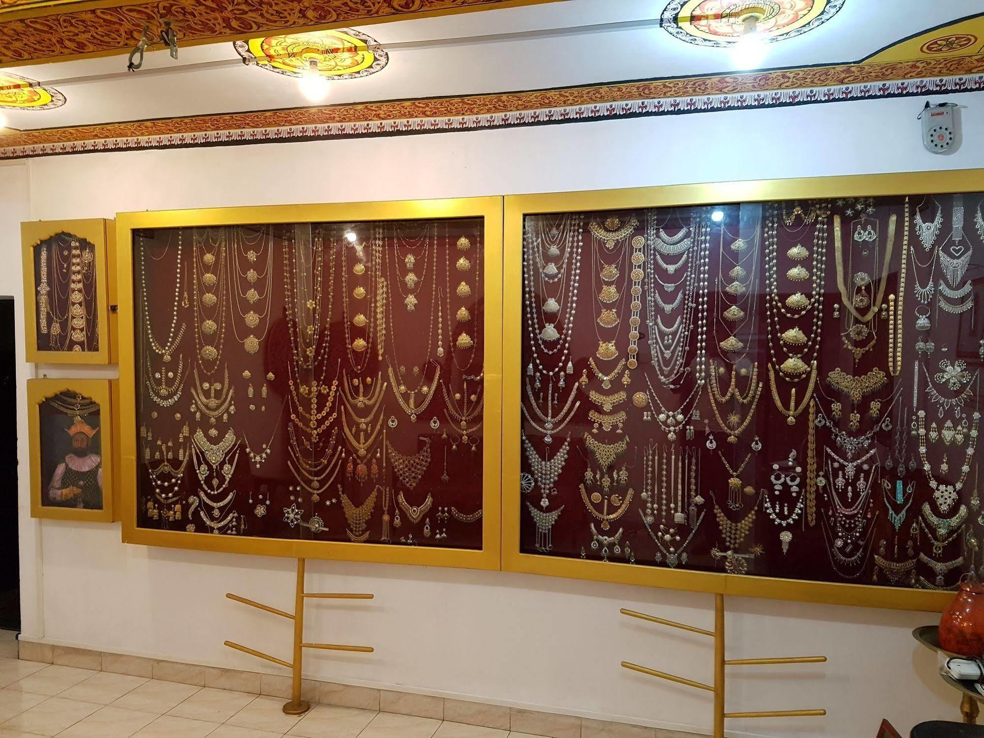 קנדי Hostel 107 מראה חיצוני תמונה